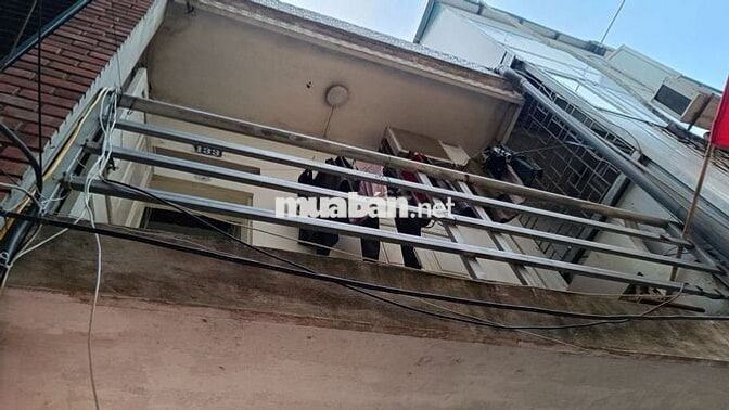 Bán nhà 2 tầng sổ đỏ ngõ 95 đối diện K Tân Triều LH: *** Bán nhà 2 tầng sổ đỏ ngõ 95 đối diện K Tân Triều LH: ***