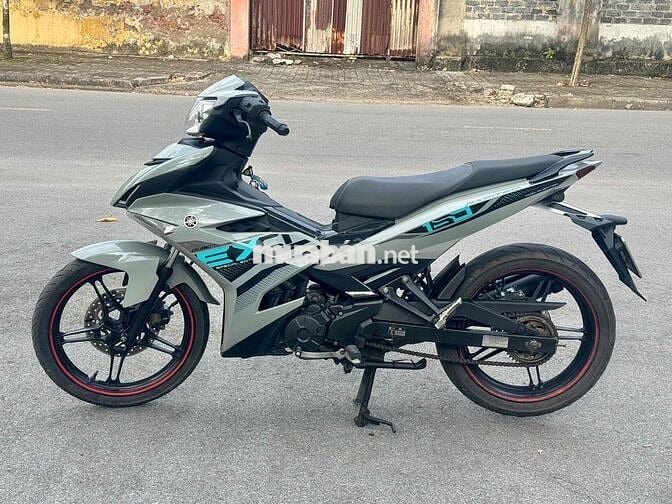 ex 150cc 2018 màu hót hòn họt