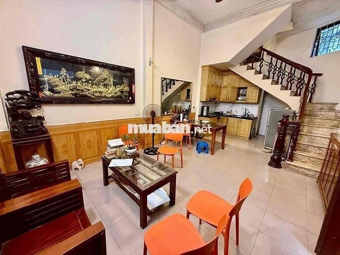 37m/9.8tr Phố Chính Kinh, Thanh Xuân, HN, Lô góc ngõ 3 gác tránh