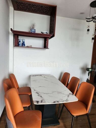 Cho thuê căn chung cư full nội thất chỉ việc vào ở