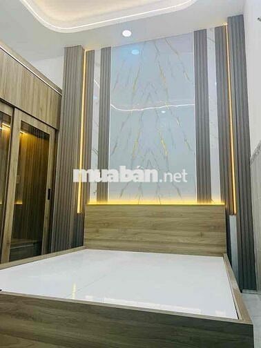 Nhà Đẹp 5 Tầng — Gần Gò Dầu Kênh 19/5 Tân Thắng (4m x 14m) Đông Nam