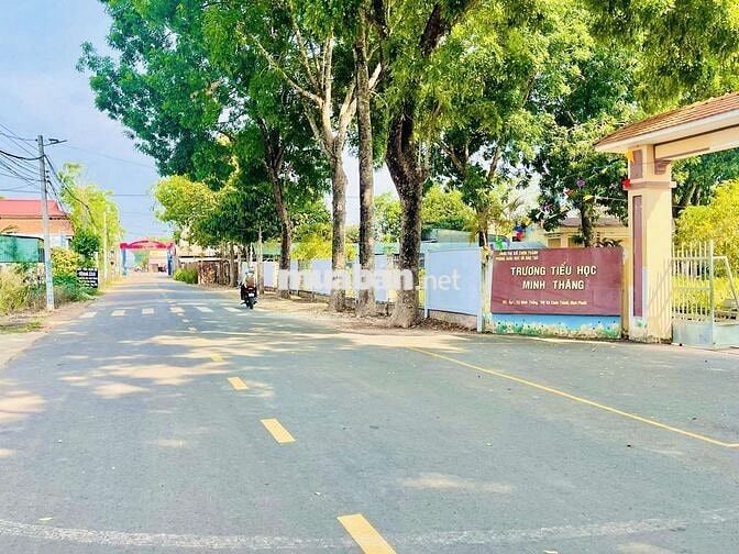 Chính chủ bán lô đất ngang 10m mặt tiền đường Liên xã