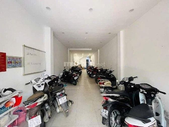  nhà phố Trần Đại Nghĩa, Hai Bà Trưng 110m, 7t, mt 5.3m. Giá: 38 tỷ