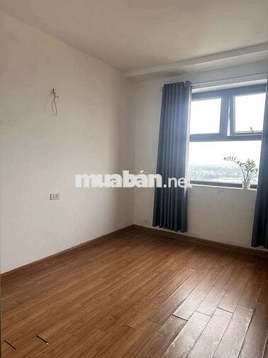 Bán căn hộ Ruby 3 Phúc Lợi 60m² 3 ngủ view hồ, giá hơn 3tỷ