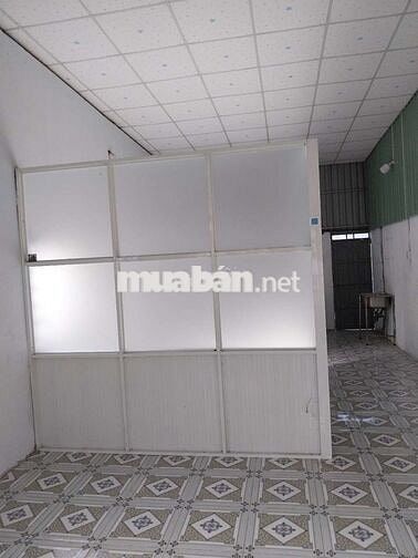Nhà liền kề măt tiền đường ,sân vườn rộng thoáng mát yen tinh giá 3tr