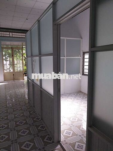 Nhà liền kề măt tiền đường ,sân vườn rộng thoáng mát yen tinh giá 3tr