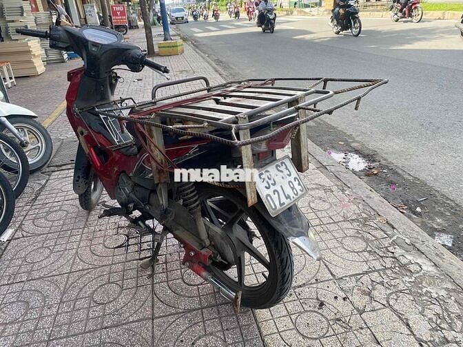 xe cho anh em chở hàng