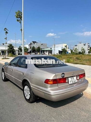 Toyota Camry 2001 Gli 2.2