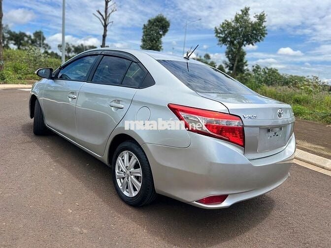 Toyota Vios 2016 1.5E - chỉ 228tr