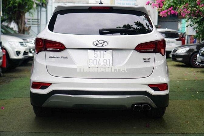 Hyundai Santa Fe 2016 2.2 AT 4WD - 90000 km