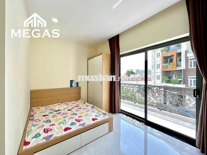 Căn Hộ STUDIO Ban Công - Full Nội Thất Siêu Thoáng Ngay Quận 1