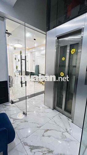 cần bán nhà thích hợp làm văn phòng nha khoa