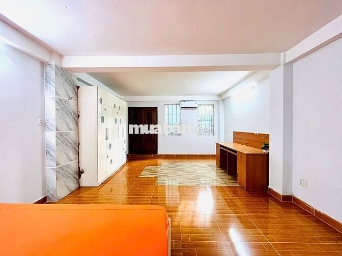 PHÒNG CHO THUÊ ĐẦY ĐỦ TIỆN NGHI, CỬA SỔ THOÁNG, GIỜ TỰ DO LÊ ĐỨC THỌ