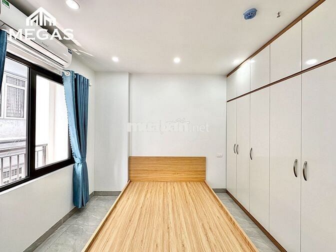 CHO THUÊ CĂN HỘ STUDIO ĐẸP BAN CÔNG THOÁNG NGAY ĐẠI LỘ THĂNG LONG