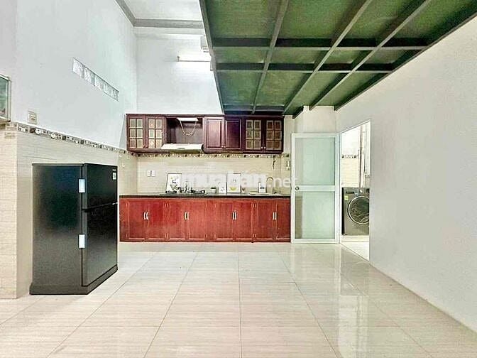 Cho thuê căn hộ 2PN Mini Nằm Ngay Trục đường lớn phạm văn đồng