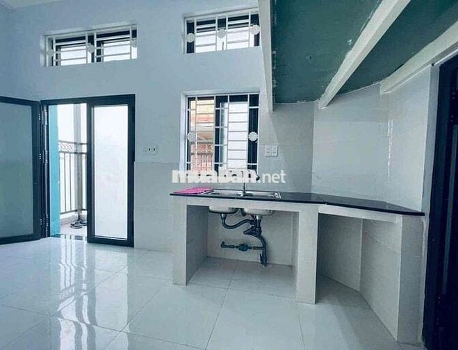 DUPLEX BANCOL GÁC 2M_Ở GIA ĐÌNH THOẢI MÁI _ TOÀ CÓ THANG MÁY_AN NINH
