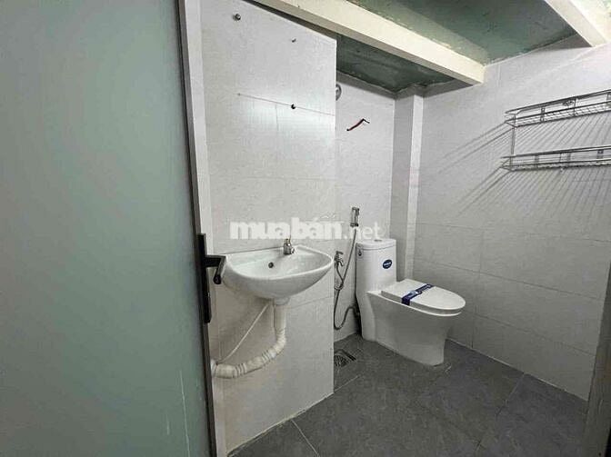 DUPLEX BANCOL GÁC 2M_Ở GIA ĐÌNH THOẢI MÁI _ TOÀ CÓ THANG MÁY_AN NINH