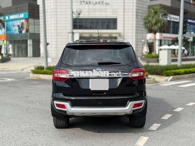 125 2022 Titanium 2.0L 4x2 AT - 29000 km