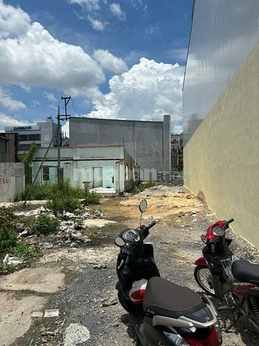 CẦN BÁN GẤP LÔ ĐẤT DT XÂY NHÀ CỰC ĐẸP