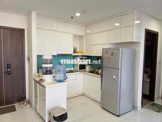 Cho thuê lại căn hộ 2pn 2wc full nội thất liền kề trung tâm quận 7