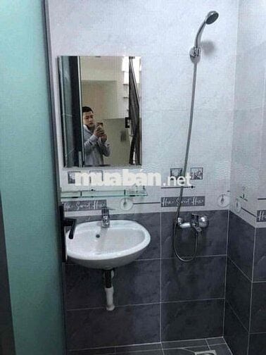 Phòng trọ 20m2 Đường Hưng Phú, Quận 8