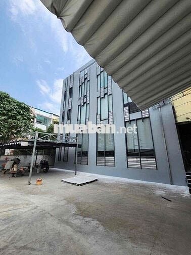 Cho thuê MB kinh doanh và căn nhà sẵn trang bị làm VP đường QL 13