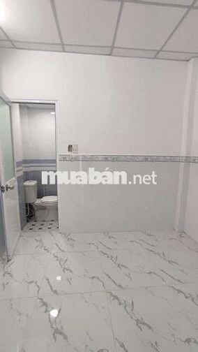 BÌNH TIÊN Q6- NHÀ NHỎ 21M2 HẺM XE HƠI TẬN CỬA