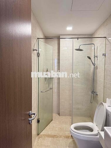 Cho thuê lại căn hộ 2pn 2wc full nội thất liền kề trung tâm quận 7