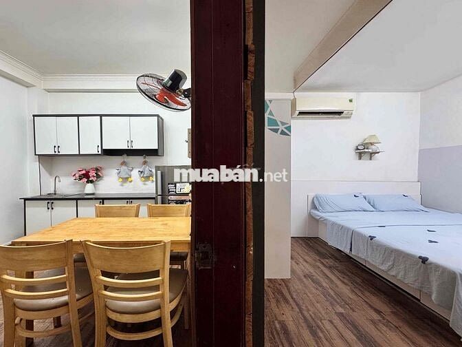 Nhà cho thuê full nội thất cực rộng 2PN - 1PK (tách bếp) ngay Cộng Hoà