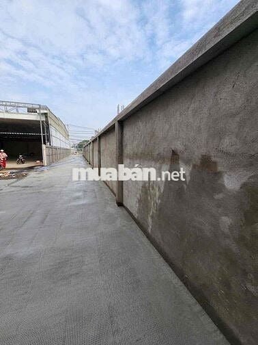 Cho thuê MB kinh doanh và căn nhà sẵn trang bị làm VP đường QL 13