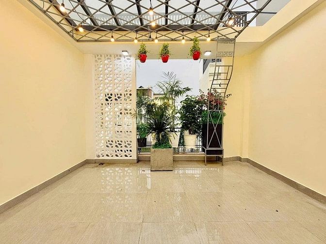 Bán gấp nhà đẹp full nội thất Hàn Hải Nguyên Quận 11 – 3PN, 4WC