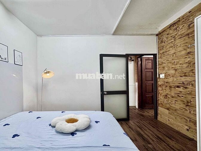Nhà cho thuê full nội thất cực rộng 2PN - 1PK (tách bếp) ngay Cộng Hoà