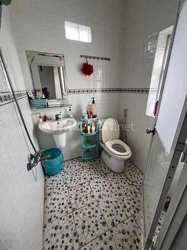 Bán nhà mới 3 tấm ngay chợ Bà Quẹo Trường Chinh Tân Bình, giá 3.88 tỷ