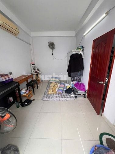 Bán nhà mới 3 tấm ngay chợ Bà Quẹo Trường Chinh Tân Bình, giá 3.88 tỷ
