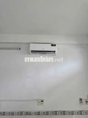 STUIDO BAN CÔNG, CỬA SỔ FULL NỘI THẤT GẦN VẠN PHÚC