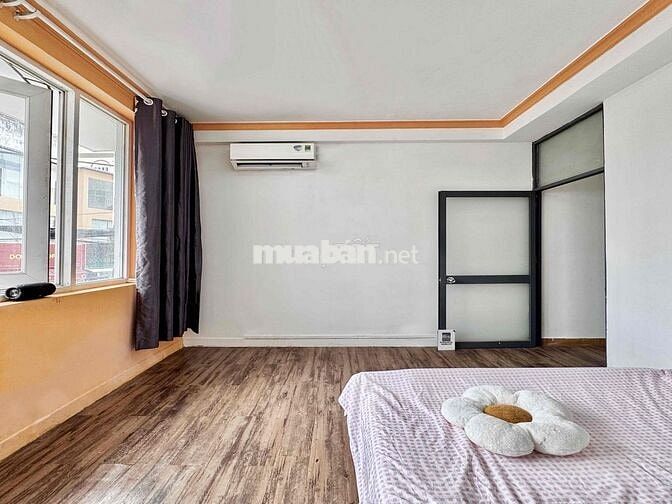 Nhà cho thuê full nội thất cực rộng 2PN - 1PK (tách bếp) ngay Cộng Hoà