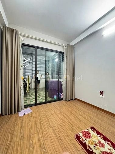 Nhà mới đẹp Cầu Giấy, Phùng chí kiên, ô tô tránh đỗ cửa, giá nhỉnh 8tỷ