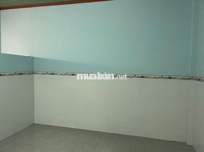 Cho thuê phòng trọ tổng dt55m2 ( ngang 5,5m x 10m2) giá 3tr, ở liền dc