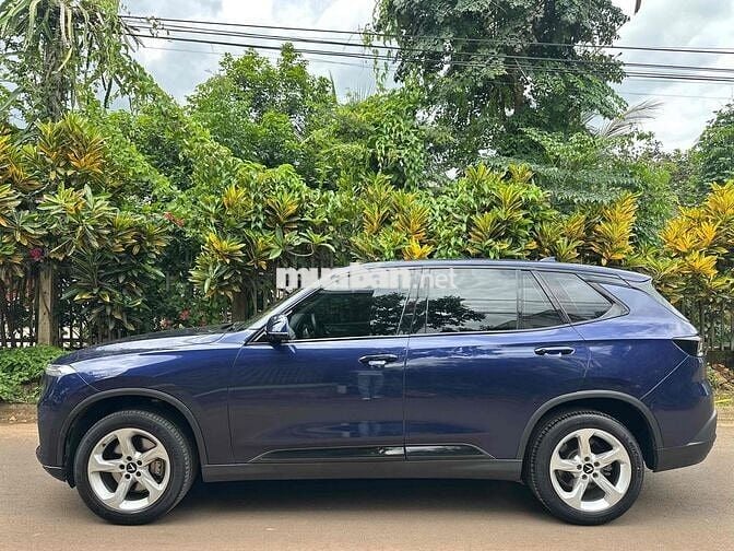VinFast Lux SA2.0 2019 2.0 AT