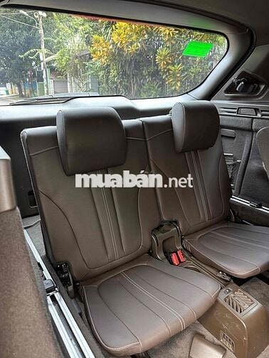 VinFast Lux SA2.0 2019 2.0 AT