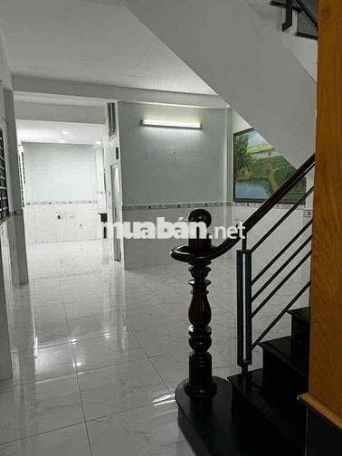 CĂN GÓC NGUYỄN VĂN KHỐI - GV - HẺM XE HƠI - 4.3x19 - 3TẦNG - 7.3TỶ
