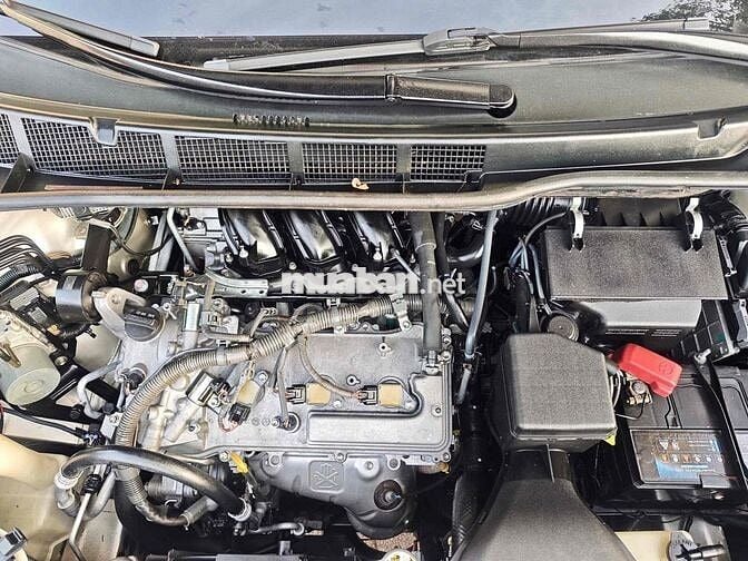 Toyota Sienna 2010 bản LE 2 cửa điện - 80000 km