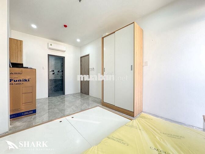 Trống Căn Hộ Ban Công Full Nội Thất ở Bạch Đằng, Hàng Xanh Bình Thạnh