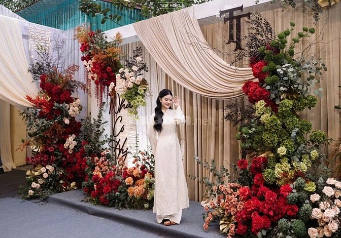 DỊCH VỤ TRANG TRÍ TIỆC CƯỚI-HỎI KHU VỰC HÀ ĐÔNG.