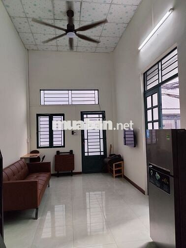 Nhà cho thuê khu vực Hàng Xanh