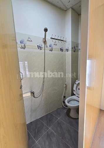 Bán nhà góc 2 mặt hẻm rộng 3m Nguyễn Văn Nguyễn thông Hoàng Sa, Quận 1