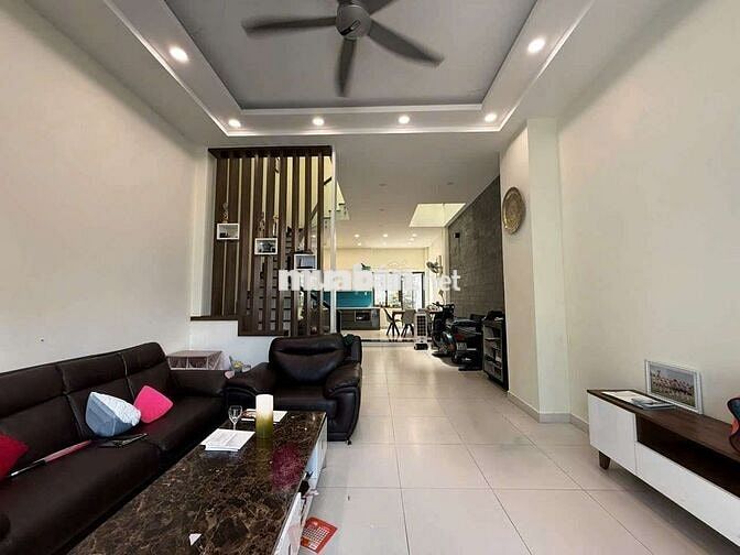 NHÀ 3 TẦNG MẶT TIỀN 85m2 .3 PN ,3WC. HIỆP BÌNH CHÁNH ,THỦ ĐỨC.