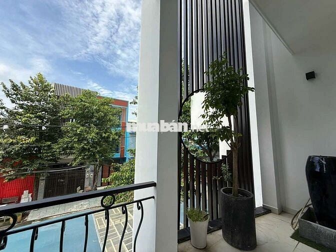 NHÀ 3 TẦNG MẶT TIỀN 85m2 .3 PN ,3WC. HIỆP BÌNH CHÁNH ,THỦ ĐỨC.