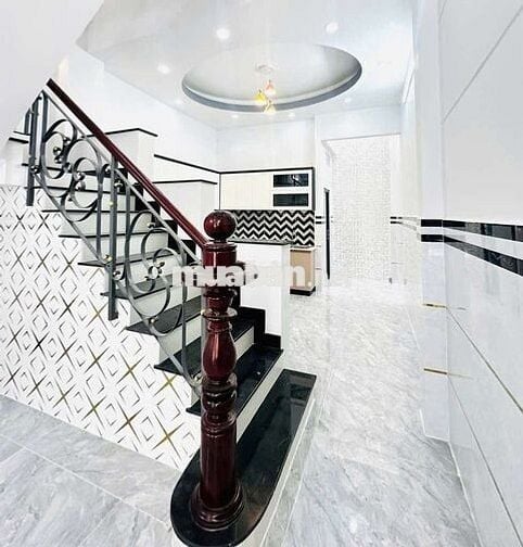 BÁN NHÀ LÊ VĂN QUỚI - HẺM 6M DIỆN TÍCH 52M VUÔNG 3 LẦU 4PN 3WC