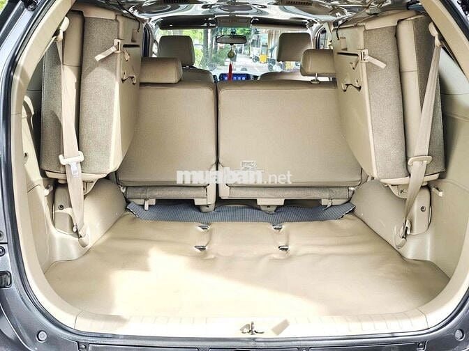 Toyota Fortuner 2013 2.7V 4x4 AT - 10000 km